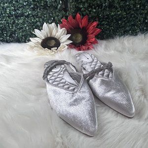 Birdies The Swan Silver Velvet Slipper